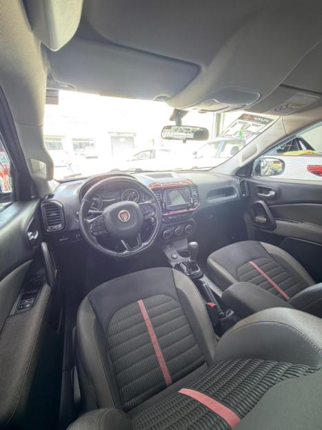 FIAT Toro 1.8 16V 4P FLEX FREEDOM AUTOM�TICO, Foto 9