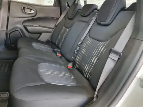 FIAT Toro 1.8 16V FLEX EVO ENDURANCE, Foto 3 FIAT Toro 1.8 16V FLEX EVO ENDURANCE, Foto 3