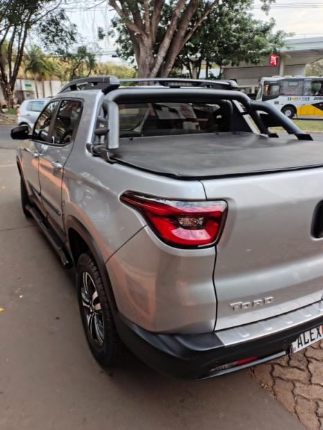 FIAT Toro 2.0 16V 4P 4WD FREEDOM TURBO DIESEL  AUTOMTICO, Foto 3