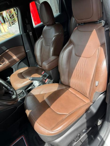 FIAT Toro 2.0 16V 4P 4WD RANCH TURBO DIESEL AUTOM�TICO, Foto 9