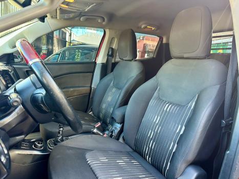 FIAT Toro 2.0 16V 4P 4WD FREEDOM TURBO DIESEL  AUTOM�TICO, Foto 6