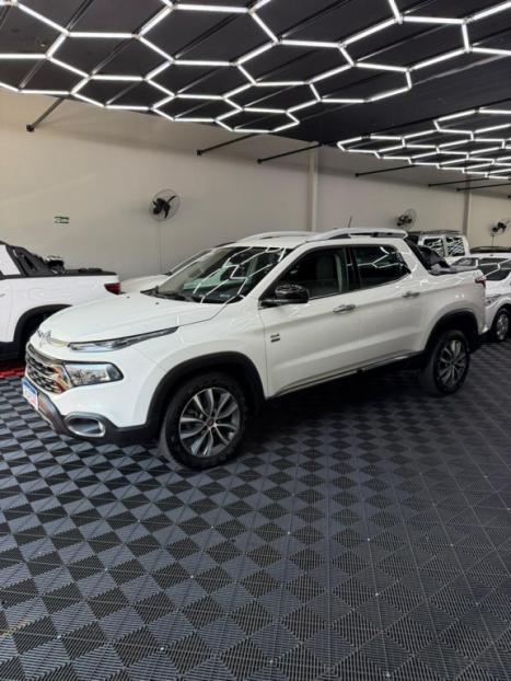 FIAT Toro 2.0 16V 4P VOLCANO 4WD TURBO DIESEL AUTOM�TICO, Foto 1
