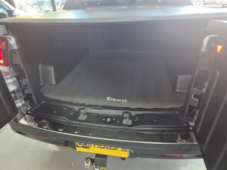 FIAT Toro 2.0 16V 4P VOLCANO 4WD TURBO DIESEL AUTOM�TICO, Foto 10