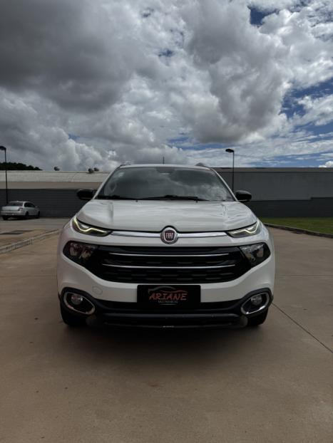FIAT Toro 2.4 16V 4P MULTIAIR FLEX VOLCANO AUTOM�TICO, Foto 1