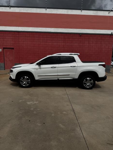 FIAT Toro 2.4 16V 4P MULTIAIR FLEX VOLCANO AUTOM�TICO, Foto 6