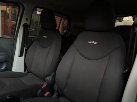FIAT Uno 1.0 4P FLEX EVO VIVACE CELEBRATION, Foto 20