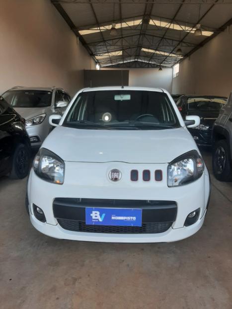 FIAT Uno 1.4 4P FLEX SPORTING, Foto 7