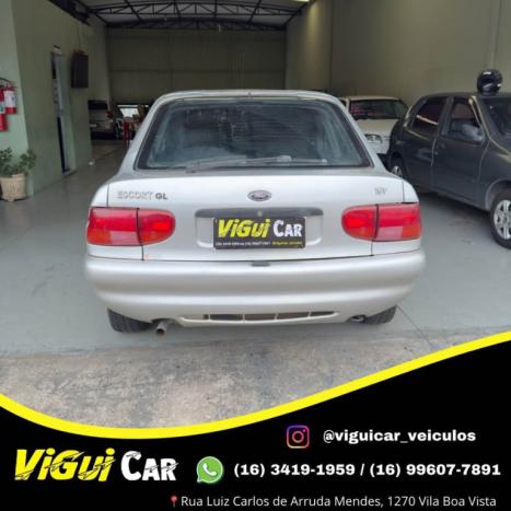 FORD Escort 1.6 16V GL, Foto 4