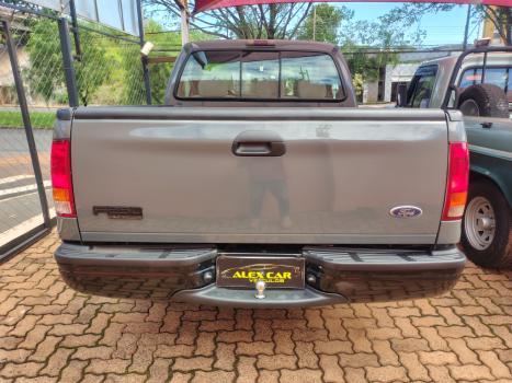 FORD F-250 4.2 XLT TURBO INTERCOOLER CABINE SIMPLES, Foto 2