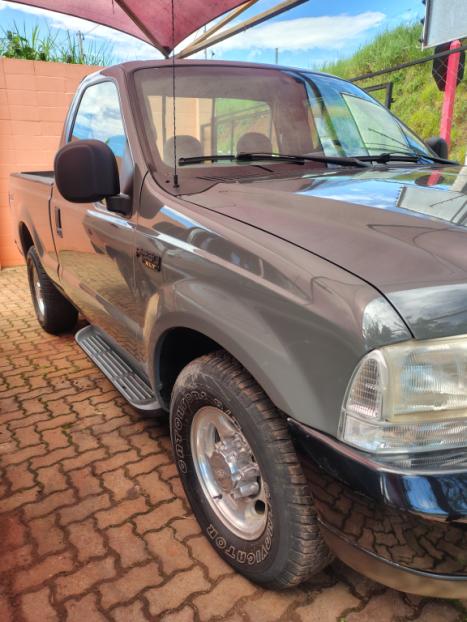 FORD F-250 4.2 XLT TURBO INTERCOOLER CABINE SIMPLES, Foto 4