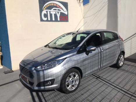 FORD Fiesta Hatch 1.6 4P SE PLUS FLEX AUTOM�TICO, Foto 2