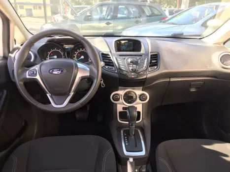FORD Fiesta Hatch 1.6 4P SE PLUS FLEX AUTOM�TICO, Foto 8