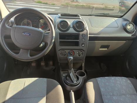 FORD Fiesta Hatch 1.0 4P FLEX, Foto 4
