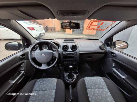 FORD Fiesta Hatch 1.0 4P FLEX, Foto 10