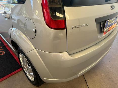 FORD Fiesta Hatch 1.0 4P SE FLEX, Foto 2 FORD Fiesta Hatch 1.0 4P SE FLEX, Foto 2