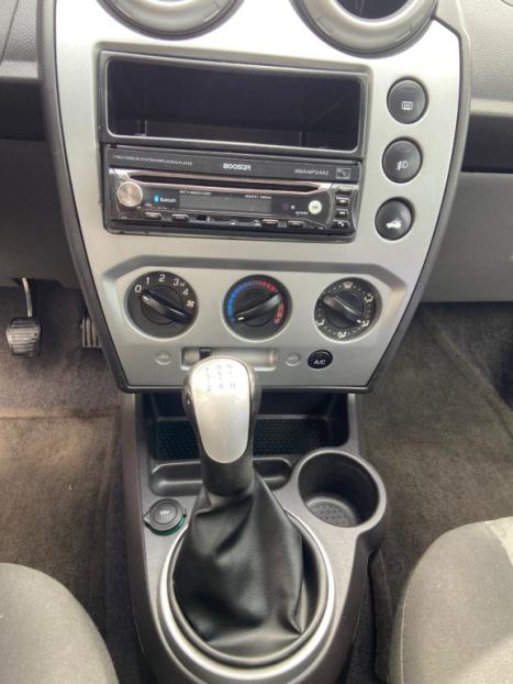 FORD Fiesta Hatch 1.6 4P FLEX, Foto 8