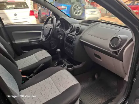 FORD Fiesta Hatch 1.0, Foto 9