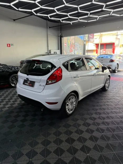 FORD Fiesta Hatch 1.5 16V 4P S FLEX, Foto 4