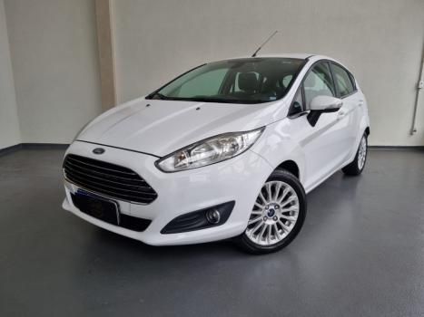 FORD Fiesta Hatch 1.6 4P FLEX TITANIUM POWERSHIFT AUTOM�TICO, Foto 1
