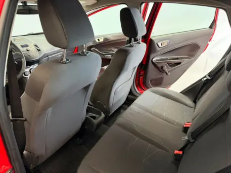 FORD Fiesta Hatch 1.6 16V 4P SE FLEX, Foto 9