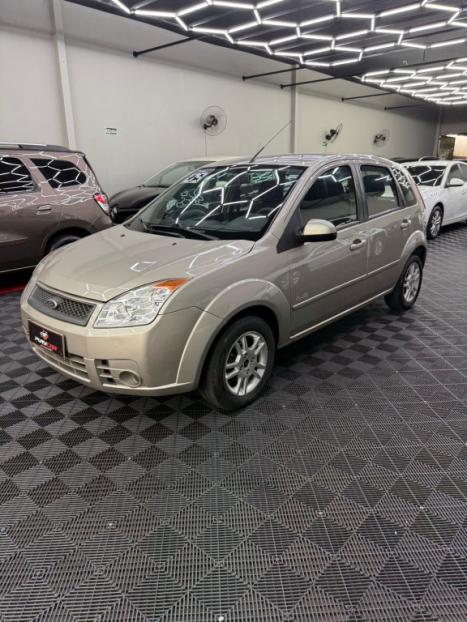 FORD Fiesta Hatch 1.6 4P FLEX, Foto 1