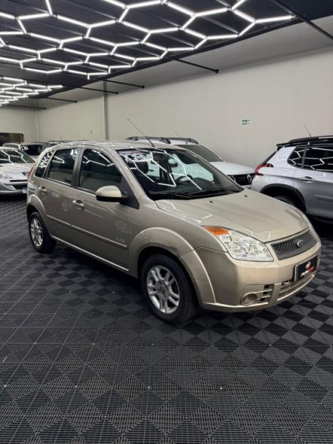 FORD Fiesta Hatch 1.6 4P FLEX, Foto 3