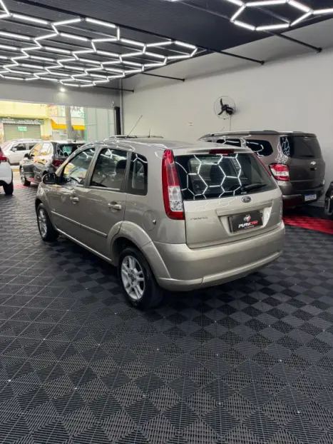 FORD Fiesta Hatch 1.6 4P FLEX, Foto 6