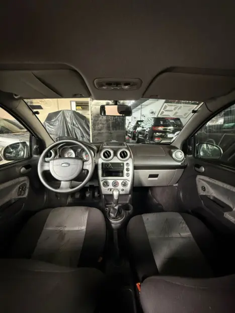 FORD Fiesta Hatch 1.6 4P FLEX, Foto 8