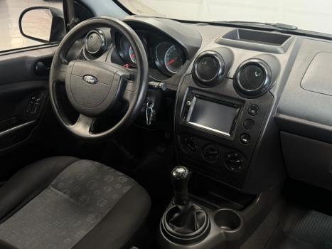 FORD Fiesta Hatch 1.0 4P FLEX, Foto 5
