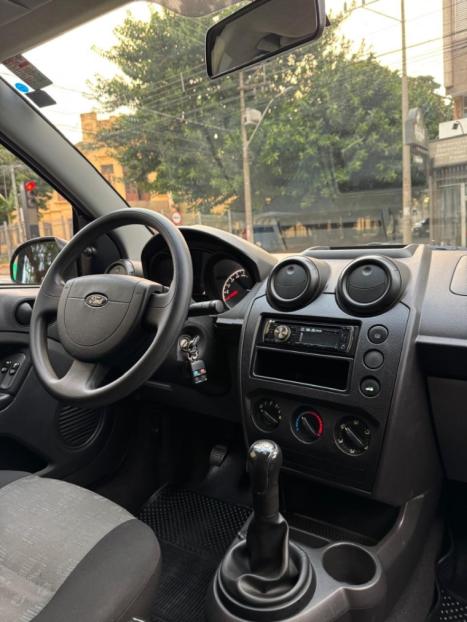 FORD Fiesta Hatch 1.0 4P FLEX, Foto 2