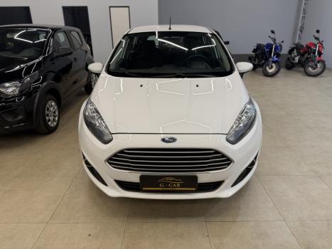 FORD Fiesta Hatch 1.6 16V 4P SEL, Foto 2