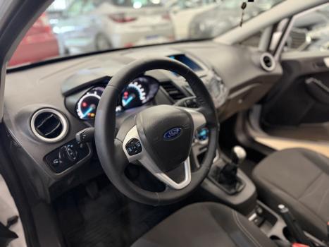 FORD Fiesta Hatch 1.6 16V 4P SEL, Foto 10