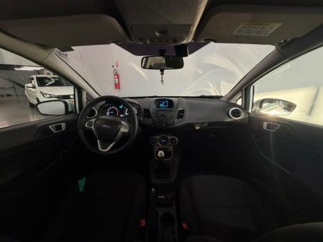 FORD Fiesta Hatch 1.6 16V 4P SEL, Foto 6