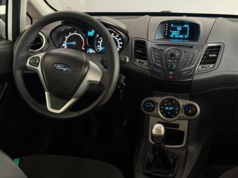FORD Fiesta Hatch 1.6 16V 4P SEL, Foto 7
