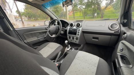FORD Fiesta Hatch 1.6 4P SE FLEX, Foto 6