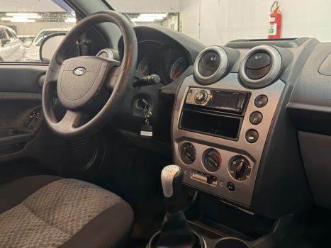 FORD Fiesta Hatch 1.6 4P ROCAM FLEX, Foto 6