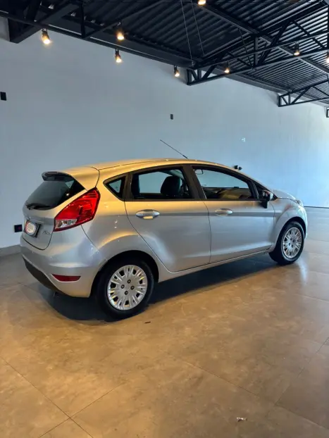 FORD Fiesta Sedan 1.5 16V 4P SE FLEX, Foto 2