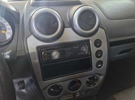 FORD Fiesta Sedan 1.6 4P FLEX, Foto 6