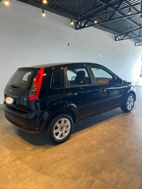 FORD Fiesta Sedan 1.6 4P FLEX, Foto 4