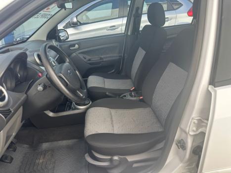 FORD Fiesta Sedan 1.6 4P FLEX, Foto 9