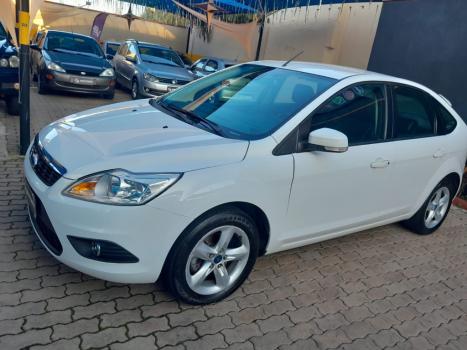 FORD Focus Hatch 2.0 16V 4P GLX FLEX AUTOMÁTICO, Foto 1