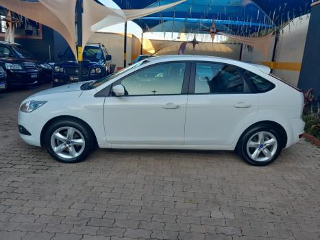 FORD Focus Hatch 2.0 16V 4P GLX FLEX AUTOMÁTICO, Foto 6