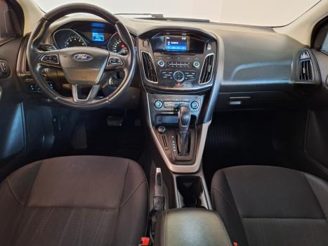 FORD Focus Sedan 2.0 16V 4P FLEX SE POWERSHIFT AUTOM�TICO, Foto 2