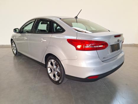 FORD Focus Sedan 2.0 16V 4P FLEX SE POWERSHIFT AUTOM�TICO, Foto 6