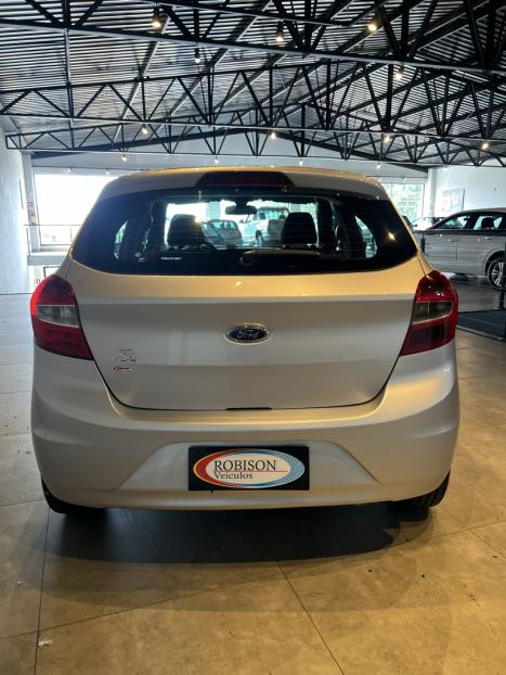 FORD Ka Hatch 1.0, Foto 4 FORD Ka Hatch 1.0, Foto 4