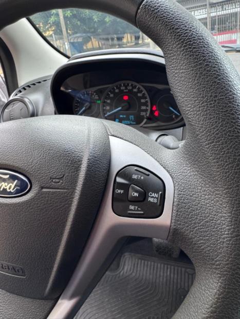 FORD Ka Hatch 1.5 12V 4P FLEX TI-VCT SE PLUS AUTOMÁTICO, Foto 17 FORD Ka Hatch 1.5 12V 4P FLEX TI-VCT SE PLUS AUTOMÁTICO, Foto 17