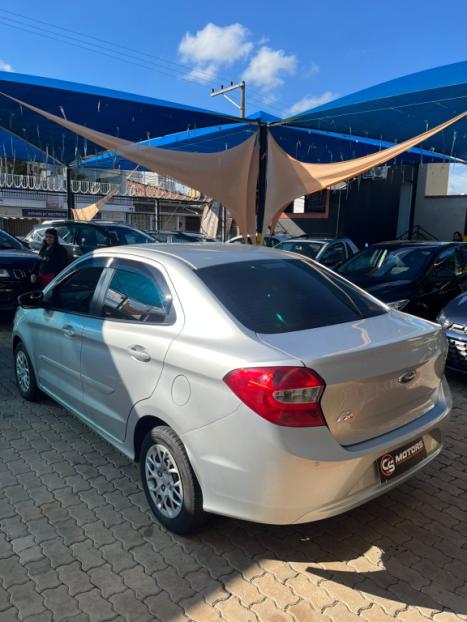 FORD Ka + Sedan 1.5 12V 4P FLEX TI-VCT SE PLUS, Foto 3