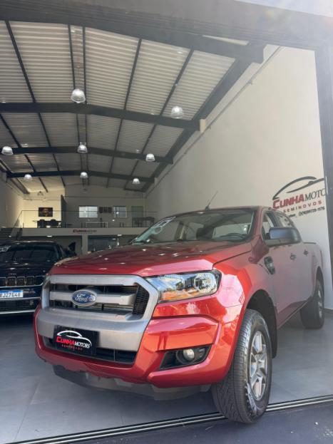 FORD Ranger 2.0 4P TURBO DIESEL XLS 4X4 CABINE DUPLA AUTOM�TICO, Foto 1