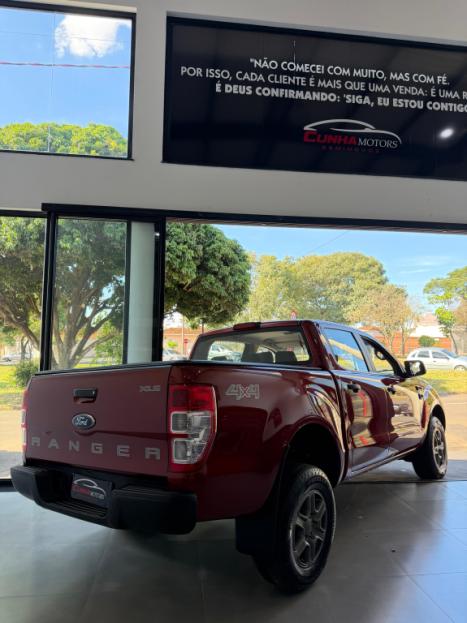FORD Ranger 2.0 4P TURBO DIESEL XLS 4X4 CABINE DUPLA AUTOM�TICO, Foto 12