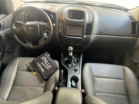 FORD Ranger 2.2 16V XL DIESEL CABINE DUPLA, Foto 18